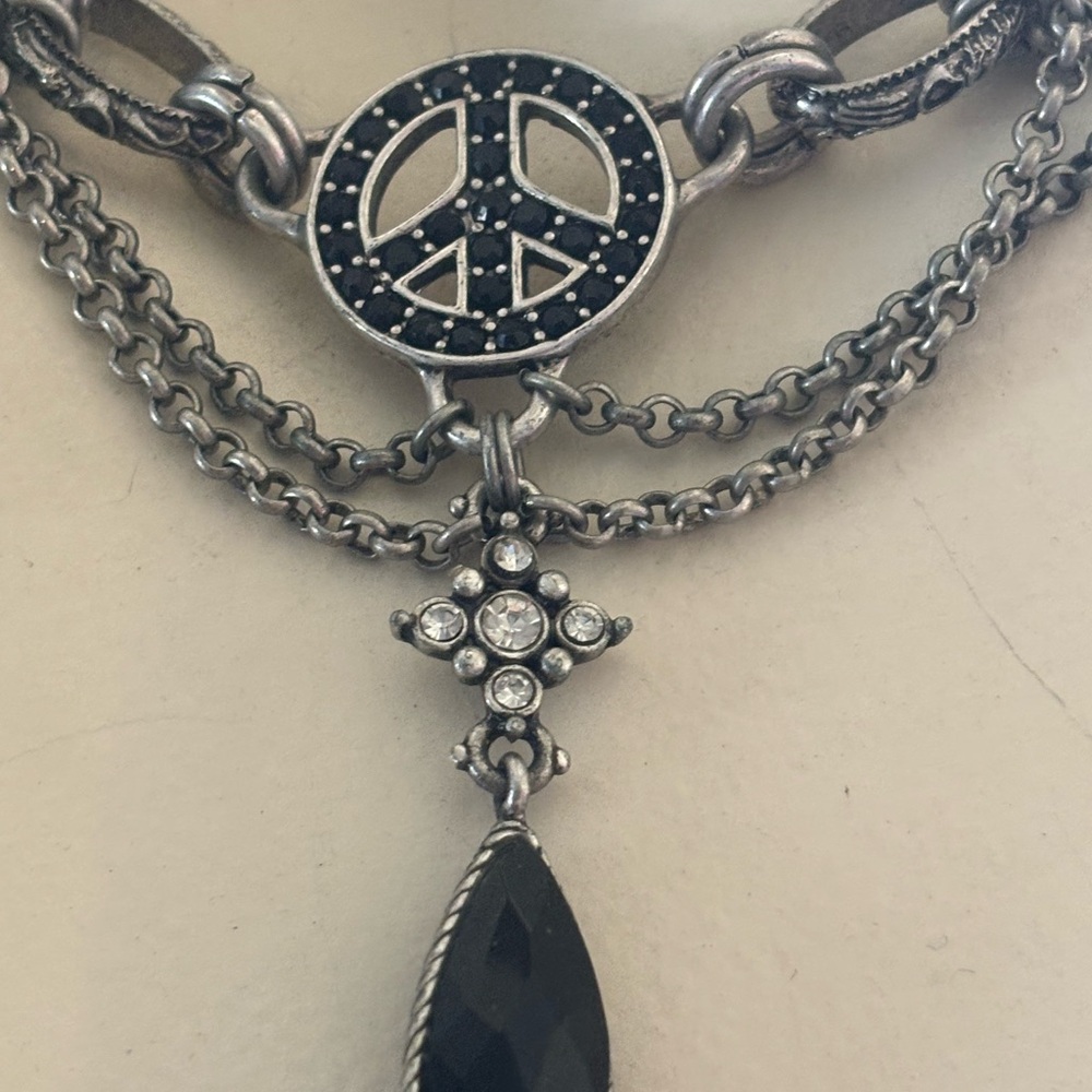 Lucky Brand Vintage Peace Sign Layered Necklace - Picture 2 of 2